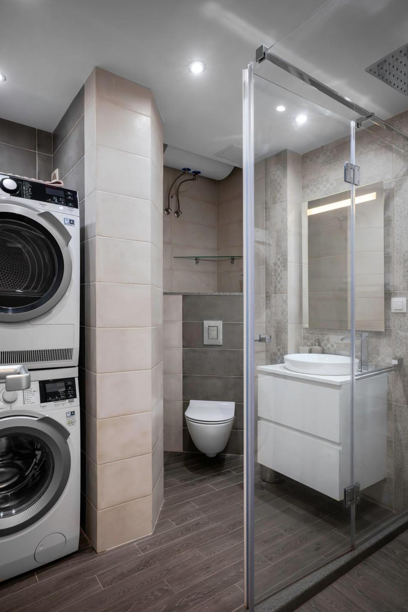 Luxurious 2 Bd Flat Near Ndk Apartament