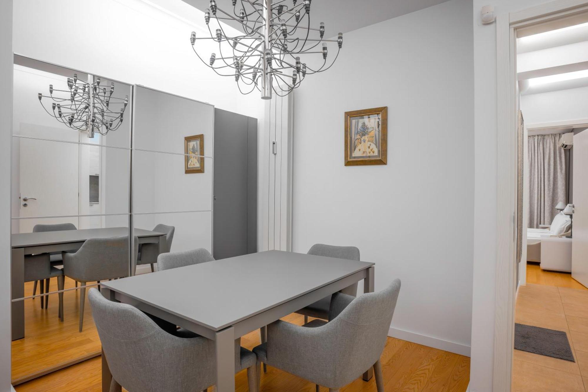 Luxurious 2 Bd Flat Near Ndk * Sofia